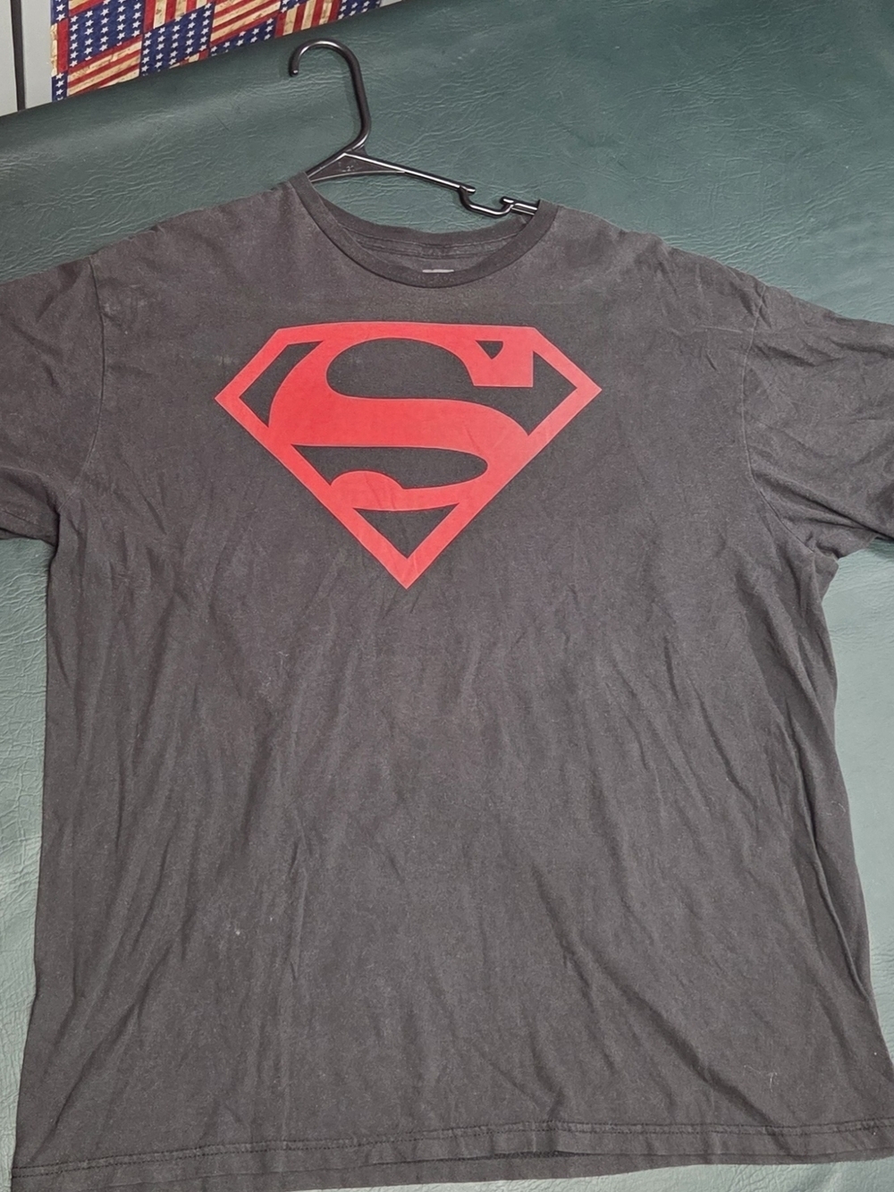 **DC Comics Superman Gray Short Sleeve Tee with Faded Logo**